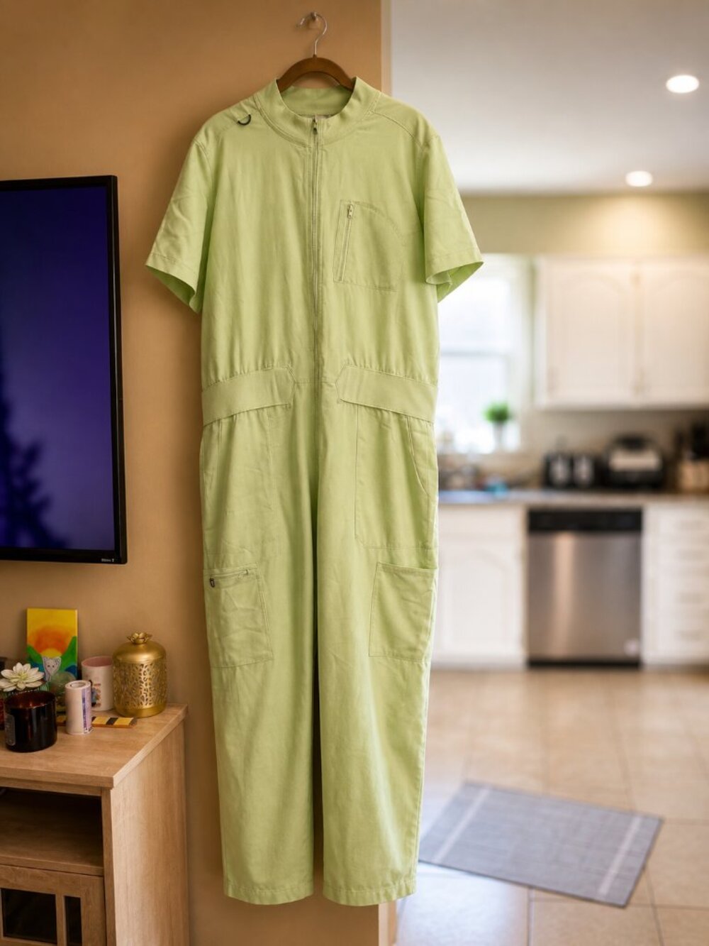 Quiet Green Women’s Scrub Jumpsuit XL Regular